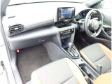 高品質カークリーニング ピカピCar 外装・内装、岐阜トヨペットの専門スタッフがシートもカーペットも綺麗に洗浄済み!プロの仕上げを是非ご確認下さいませ。