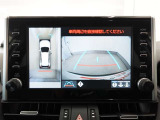 鳥取トヨペットではお車のご購入時はもちろんですが、アフターメンテナンスも安心してお任せ頂ける体制を整えております。末永いお客様とのお付き合いを第一に考え、様々なご提案をさせて頂きます。