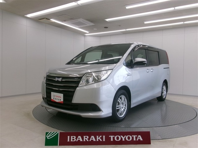トヨタ ノア 