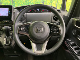 【ステアリングスイッチ】運転中、前方から目線をそらすことなく、オーディオ等の操作が可能な便利機能!安心&快適なドライブを演出してくれます♪