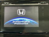 ホンダ純正メモリーインターナビ付きです!CD・DVD再生、フルセグTV視聴、Bluetooth・ミュージックプレーヤー接続可能です!