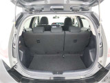ラゲージスペースだって広々です!車種によっては床下収納やシートの折り畳み、またシートを動かして更にお荷物積めちゃいます♪
