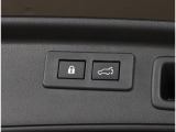 電動リヤゲートで簡単に開閉が出来ます!!