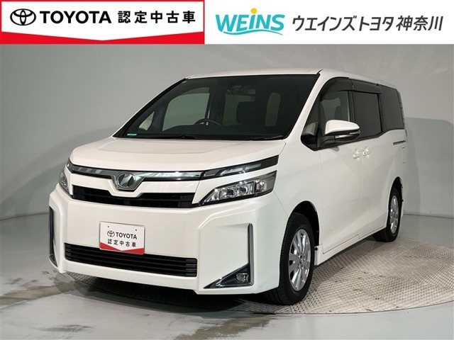 トヨタ ヴォクシー 