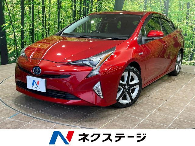 トヨタ プリウス 
