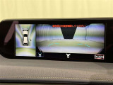【フロントカメラ】運転席に座った状態で死角になりやすいクルマの前の様子まで確認でき安全ですね♪