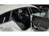 メルセデス・ベンツはドイツ本国シュツットガルト近郊でのメルセデス自車が関わった重大事故を、40年以上に亘って調査しています。エアバッグやシートベルトテンショナーは、この調査の結果生み出されました。