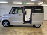 ■□■□■ アフターサービスも安心!! 自社整備工場・自社鈑金工場・積載車を完備しておりますので、お客様のご購入後も手厚くサポートいたします!! ■□■□■