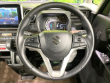【純正革巻きステアリング】上質な革を使用することで、手にしっかり馴染みとても運転しやすいハンドルです♪