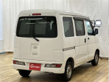 走りにこだわりながら収納力も持ち合わせたお車です。荷物を載せて軽快なドライブを楽しめますよ♪