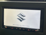 【純正ナビ】人気の純正ナビを装備しております。ナビの使いやすさはもちろん、オーディオ機能も充実!キャンプや旅行はもちろん、通勤や買い物など普段のドライブも楽しくなるはず♪