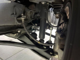 お車を安心してお乗りいただく為には、足回りの定期点検が欠かせません。サービスサポート(有償保証)では無料点検もご提供しており、安心のカーライフをお過ごしいただけるサポート体制が整っています。
