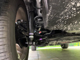 お車を安心してお乗りいただく為には、足回りの定期点検が欠かせません。サービスサポート(有償保証)では無料点検もご提供しており、安心のカーライフをお過ごしいただけるサポート体制が整っています。