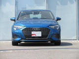《認定中古車納車前点検100項目・高度な訓練・教育を受けたアウディ専任メカニックが、100項目に及ぶ精密な点検を実施いたします。》