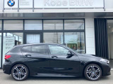 【BMWの伝統-3】BMWのお車は、&ldquo;駆け抜ける歓び&rdquo;を体現しております。走行の安定性とコーナリングの良さを追求し、思い通りにハンドルの操作可能です。