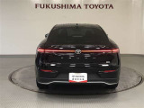 フロントと同様、横一直線にシャープな光を放つリヤコンビネーションランプ!フロントと調和するデザインで後ろ姿からもひと目でクラウンと認識できます!