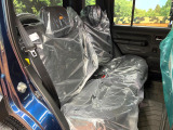 高品質なオリジナルフロアマットもオプションにてご用意しております。お好きなデザインやカラーをお車に合わせて選んでいただくことができます♪