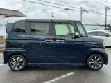写真では分かり難いキズや凹みがある場合も御座います。現車の確認をオススメしておりますので、是非一度ご来店下さい。スタッフ一同お待ちしております。