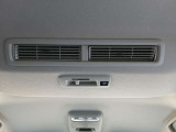 後席用シーリングファン 車内の空気を循環させます!