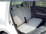 ☆人を中心に考えた広さと使いやすさ☆座面も広く長時間の運転も疲れにくいシート☆前席も後席も乗る人全てがくつろげる空間☆