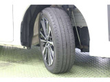 タイヤサイズ 175/55R15。