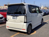 ボディクリーニング後、愛車をピカピカの状態へ保護するコーティング「ブライトパック」がおススメです!水垢がつきにくく、手入れがしやすくなりますよ!いつも愛車をきれいにしておきたい方におススメです。