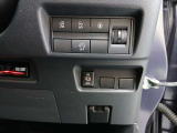両側電動スライドドア(ハンズフリー機能付き)