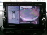 アラウンドビュ-モニタ-はクルマの真上から見ているかのような映像によって、周囲の状況を知ることで、駐車を容易に行うための支援技術です。