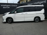 セレナ 1.2 e-POWER ハイウェイスターV 