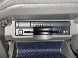 ETC車載器付きです。高速道路の料金所もスムーズに通過できます。