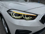 また、BMW正規認定中古車は、エマージェンシーサービスが自動付帯。24時間365日、皆様のカーライフをサポート致します。確かな安心のうえで、「駆けぬける歓び」をご堪能ください。