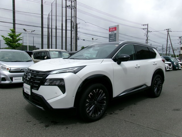 エクストレイル  1.5 G e-4ORCE 4WD