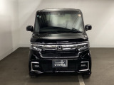 一目見てホンダ車だとわかるカッコいいフロントマスクです!