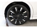 純正アルミホイール【タイヤサイズ225/45R21】