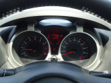 バイクの計器をイメージさせるメーターと、メーターバイザー♪