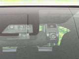 【トヨタセーフティセンス】走行中に前方の車両等を認識し、衝突しそうな時は警報とブレーキで衝突回避と被害軽減をアシスト。より安全にドライブをお楽しみいただけます。