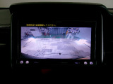 バックカメラの画像です。車庫入れの安心感がアップしますね。