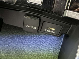 シガーソケット用の充電器が使用可能です!