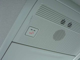 SOSボタンはここに