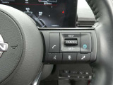 プロパイロット2.0(高速道路のナビ連動ルート走行と同一車線でのハンズオフ機能を同時採用しております。最先端の技術を乗りこなす新しいドライビングプレジャーです。