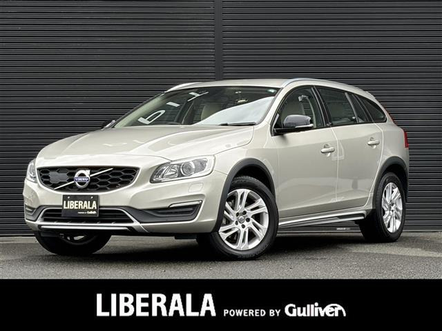 V60クロスカントリー D4 SE ディーゼル 本革シート 修復歴無し