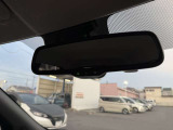 ルームミラー画像です。