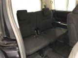 サードシートです。 荷物が思ったより多くなった時や、大人数でのドライブなど、様々なシーンに対応出来ます。