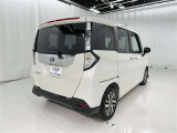 広々とした車内空間に優れた燃費性能。更にデザインも上質で人気のお車です!