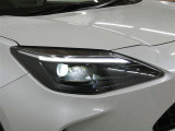 LEDヘッドライトです。デザイン性がよくとても明るいので、夜間の走行や悪天候でも安心です。しかも長寿命!