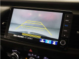 ◆リアワイドカメラシステム◆3種類の表示で後方確認をサポート♪セレクトレバーを「R」の位置に入れるとカメラ画像に切り替え。ノーマルビューでは従来のリアカメラと同様の標準的なビューで表示します!