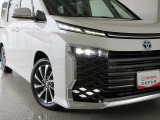 高輝度で点灯速度が速く、消費電力の少ないLEDヘッドランプを搭載しています!燃費向上に貢献する明るいランプです♪おクルマやご購入手続きについてご不明な点がございましたら、お気軽にお問合せくださいませ!