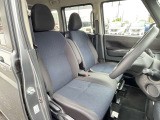お車の販売と共に、自動車保険もご紹介しております。 弊社取り扱い会社と同じであれば日産独自のサービスもあります。