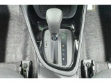 トヨタならではの「3つの安心」をセットにした『トヨタ認定中古車』です。「まるごとクリーニング」「車両検査証明書」「ロングラン保証」付き。