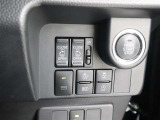 両側電動スライドドアです!運転席から操作可能なので小さいお子さんがいらっしゃる方でも安心です!